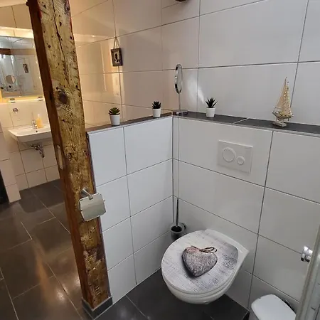 Walfisch Inkl Strandkorb * Goehren (Ruegen)